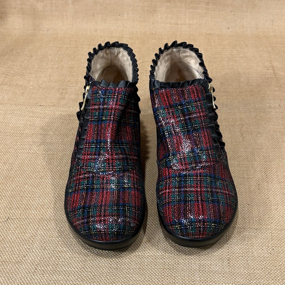 Alegria Hannah Boots Women 39 US 9 Red Green Plaid Tartan Leather Ruffle Comfort - Picture 2 of 10